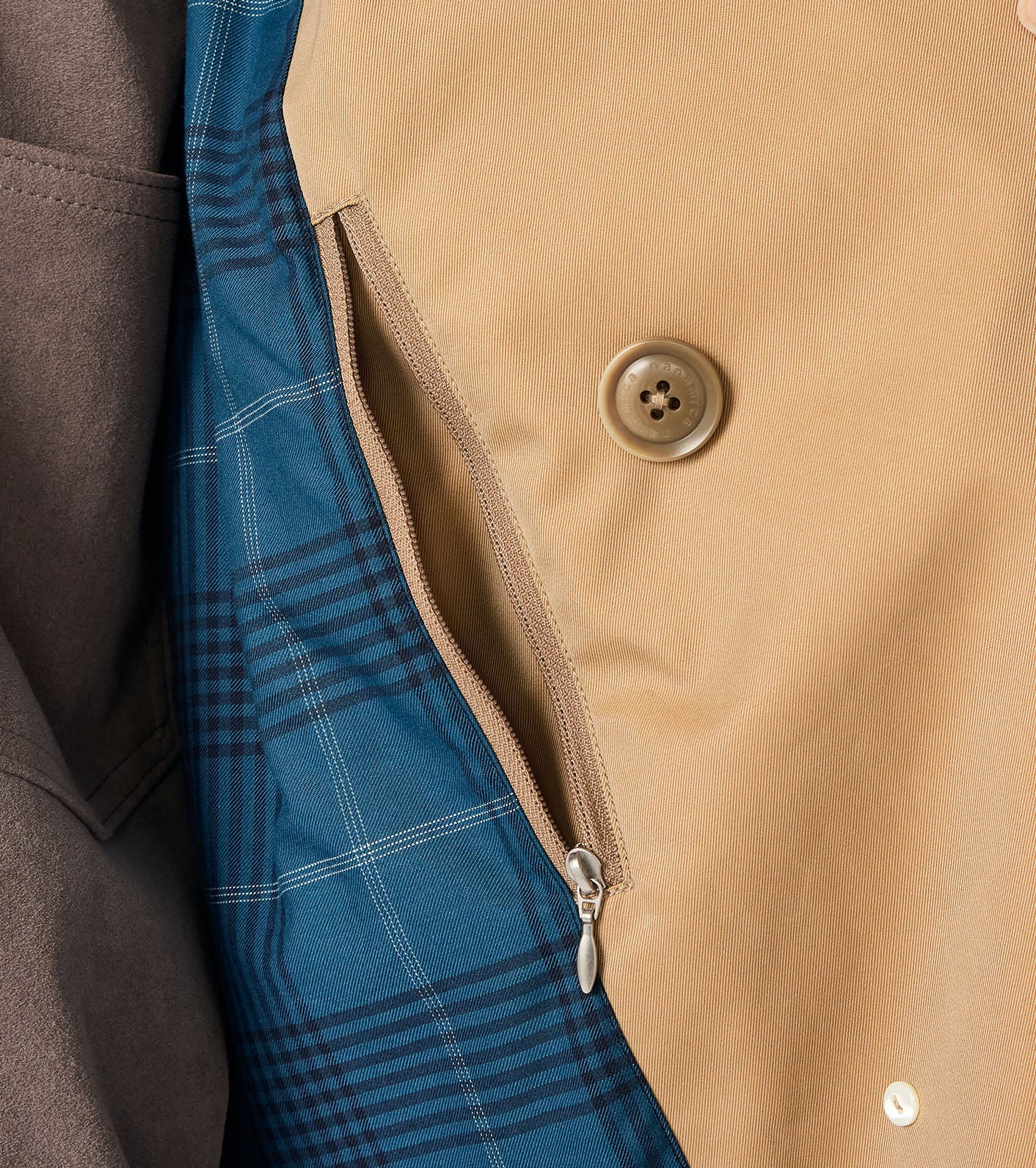 2L Cotton GORE-TEX Double Breasted Coat - Image 15