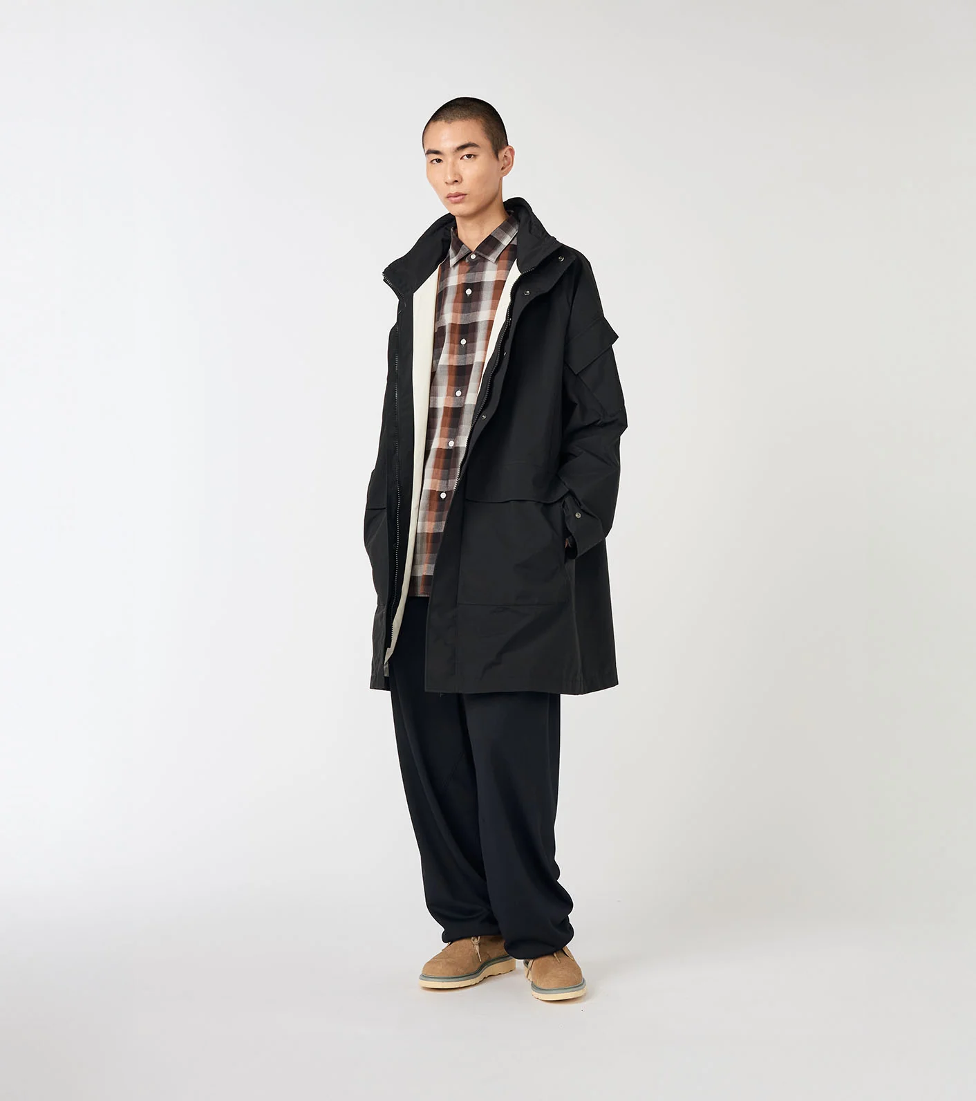 2L NYLON GORE-TEX Cruiser Coat - Image 4