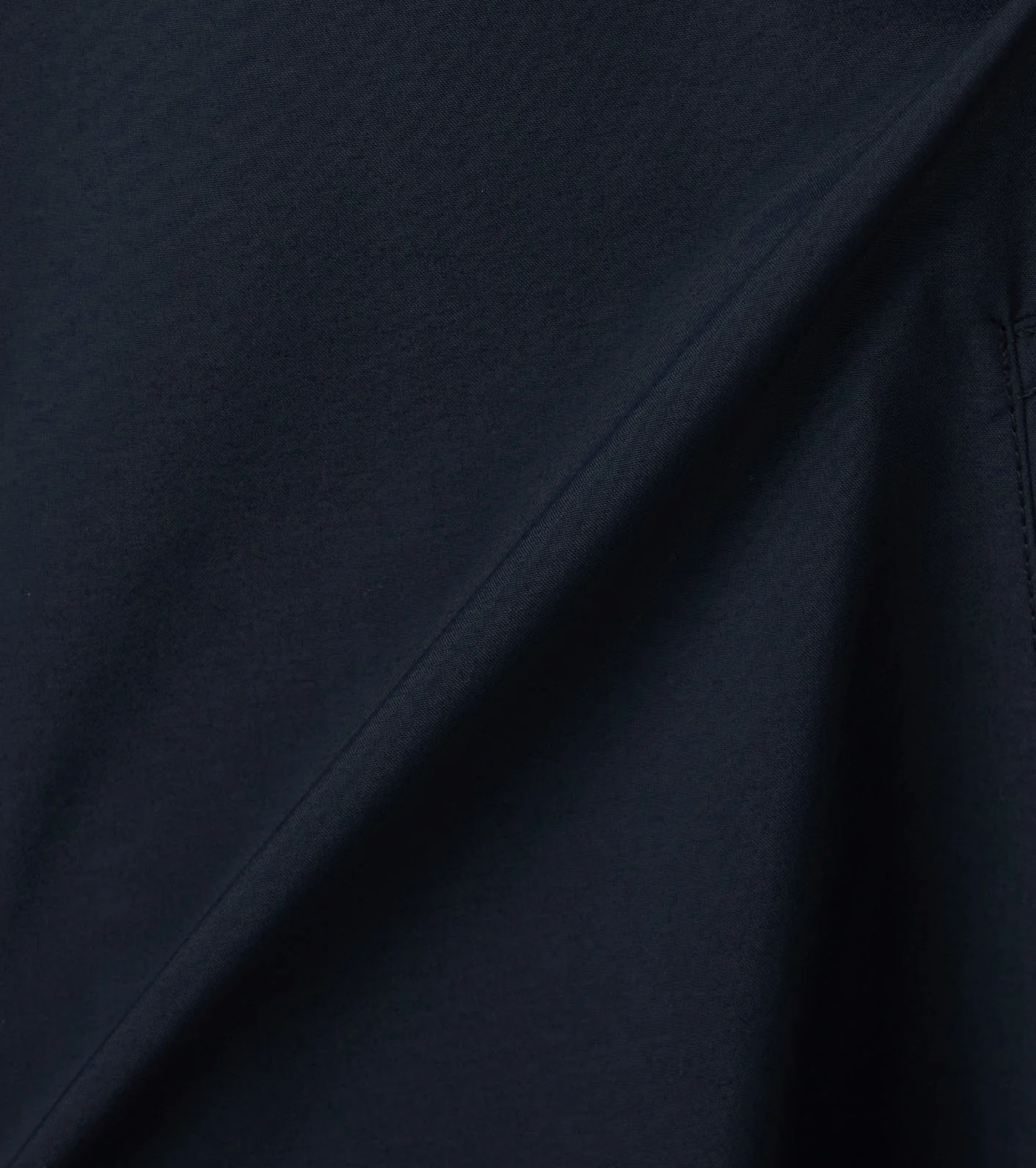 2L NYLON GORE-TEX Hooded Coat - Image 16