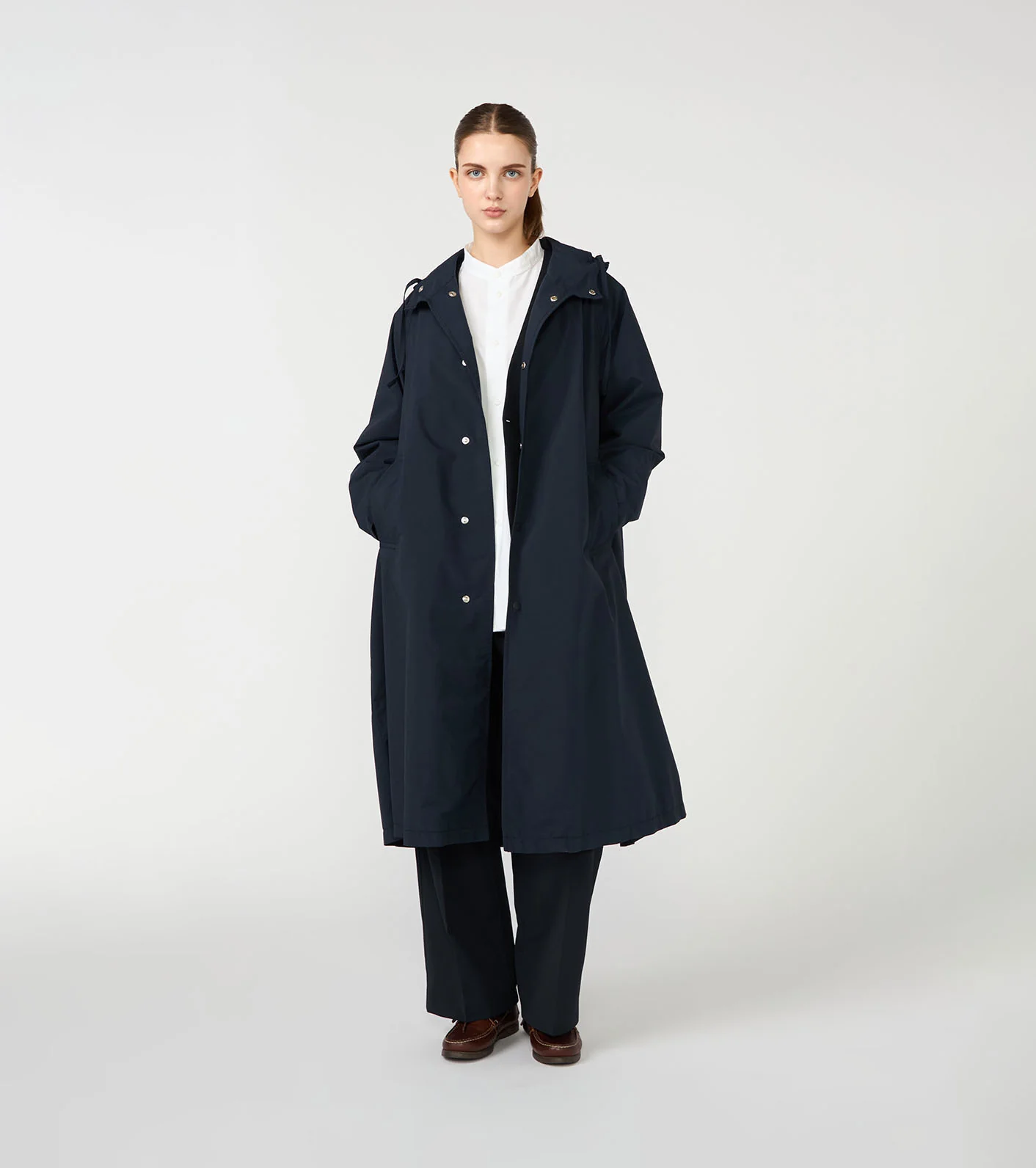 2L NYLON GORE-TEX Hooded Coat - Image 4