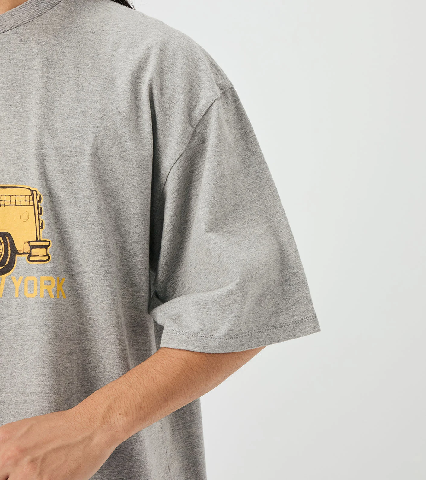 NEW YORK Graphic Tee - Image 10