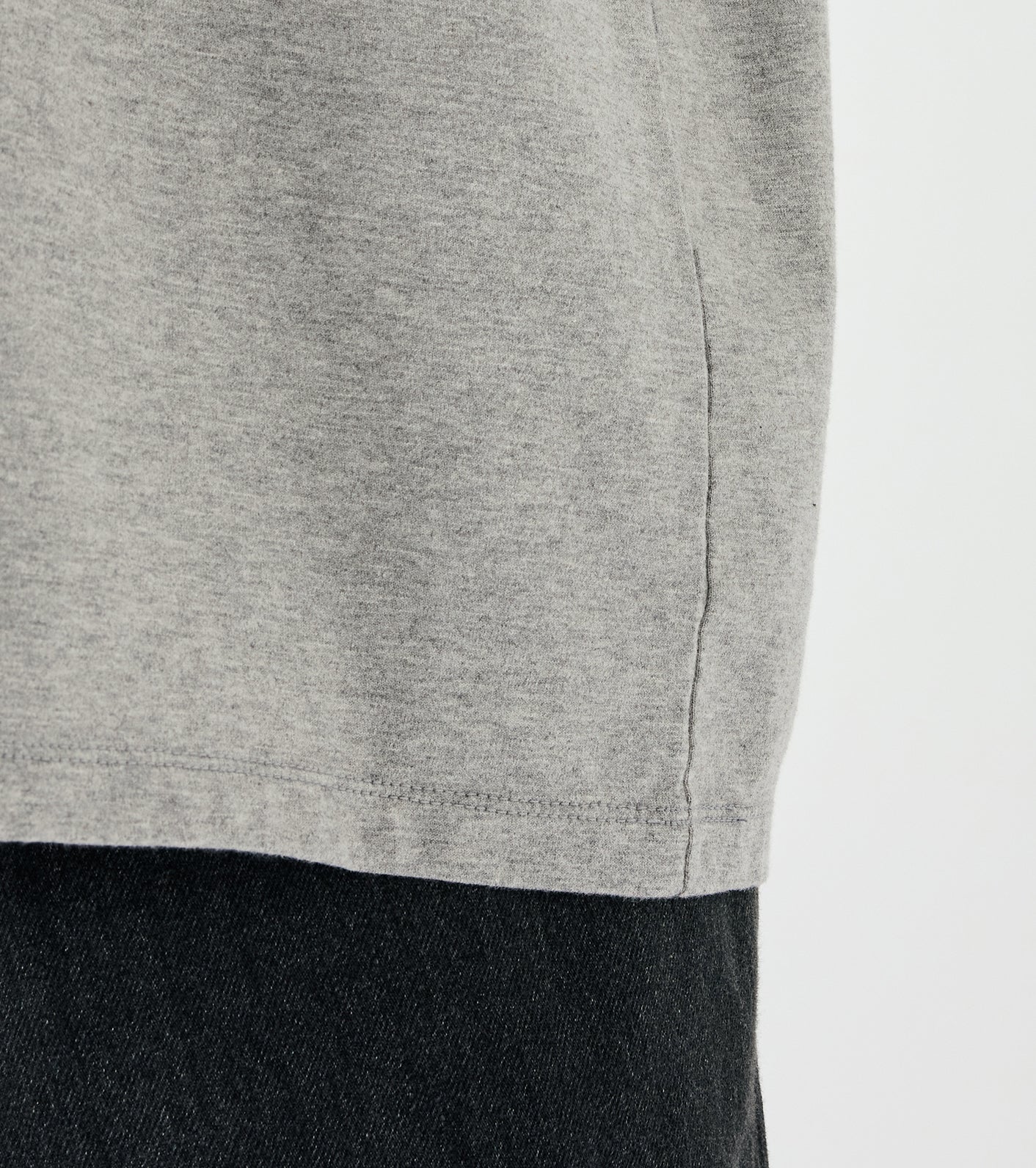 NEW YORK Graphic Tee - Image 11