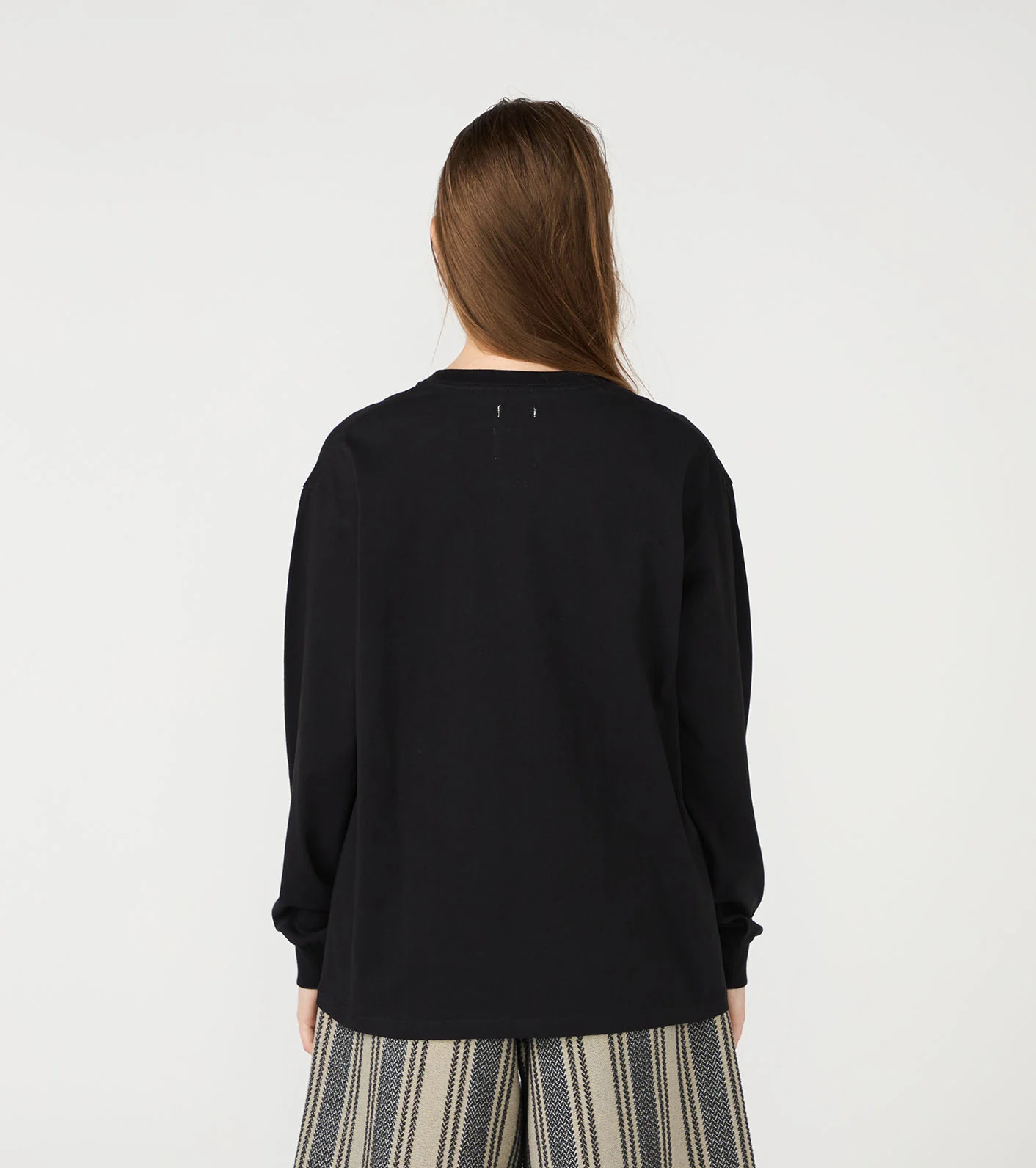 OOAL Graphic L/S Tee - Image 11