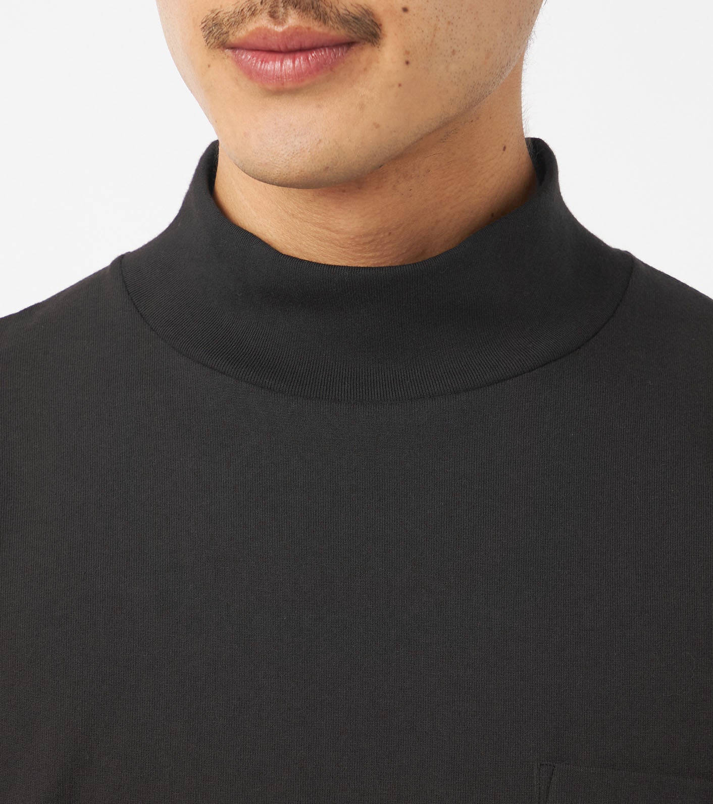 OOAL Mock Neck L/S Tee - Image 8